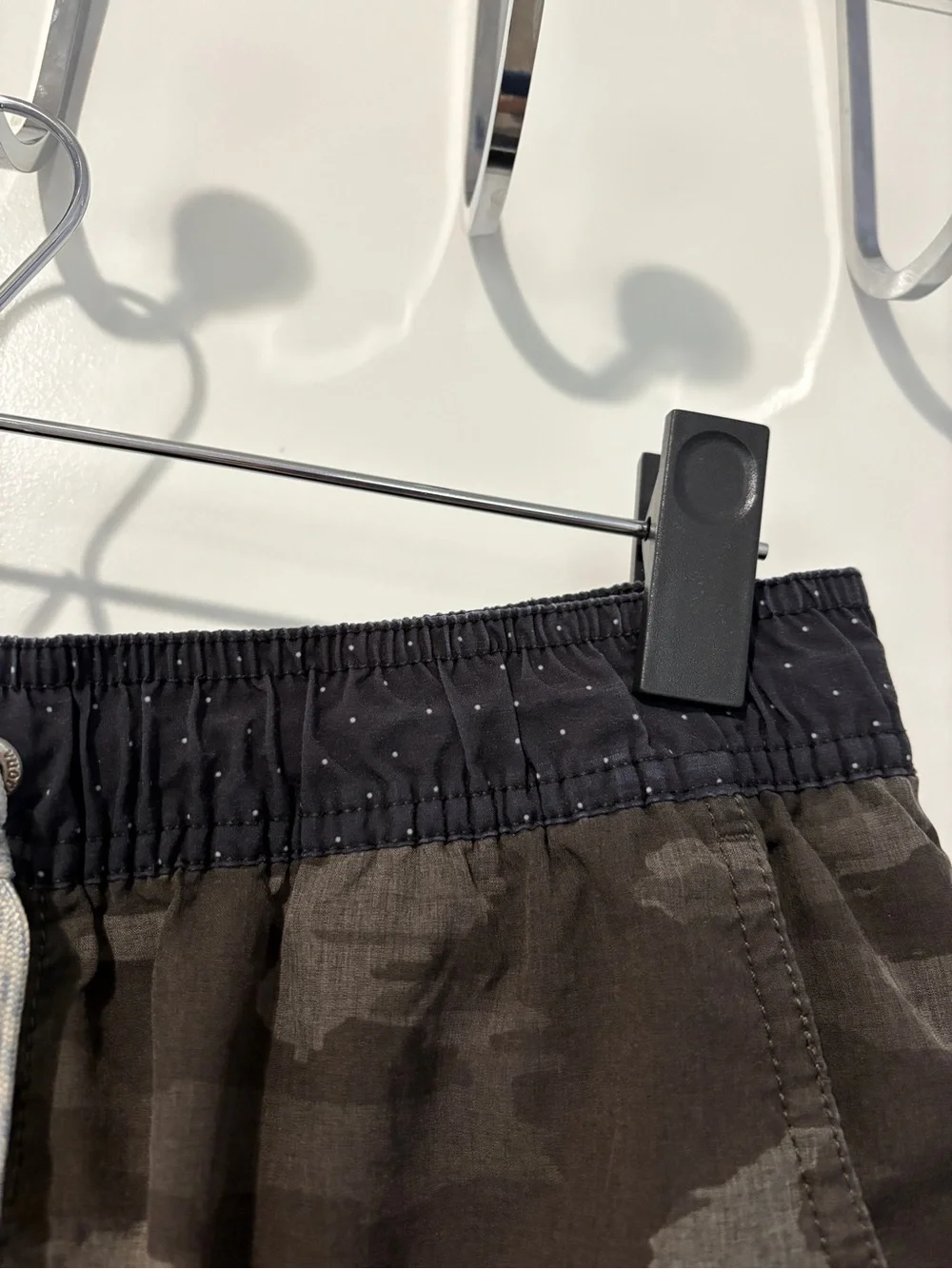 Vuori Kore Shorts Camo Men's Shorts Size Medium